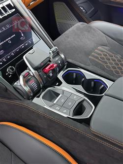 لامبۆرگینی ئوروس